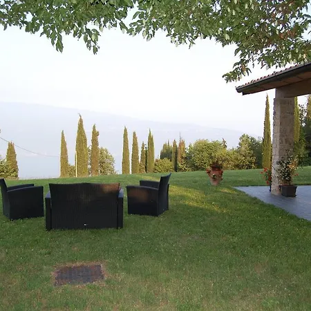 Farm stay Casa Del Castagneto *